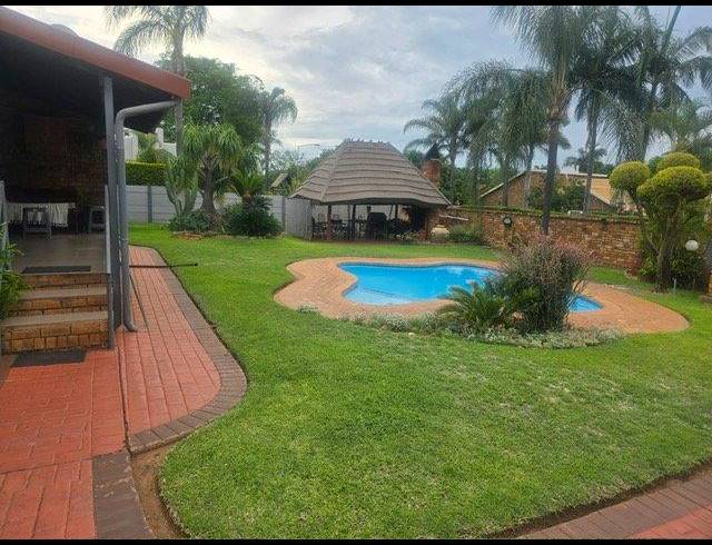 4 BEDROOM HOUSE FOR SALE IN MONTANA PARK